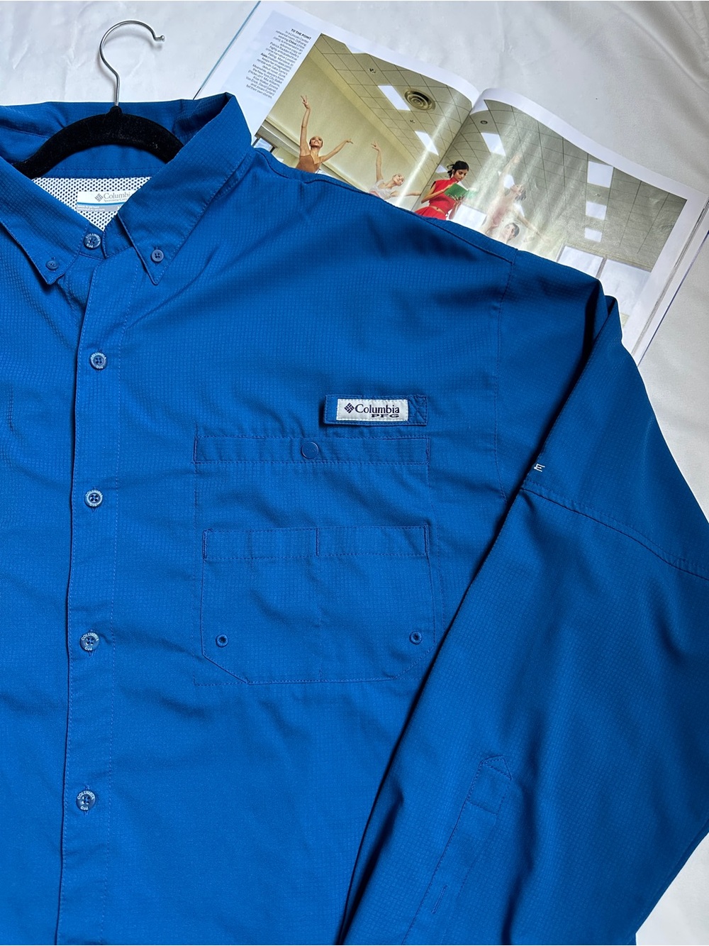 Columbia Men’s Bright Blue Long-Sleeve Button-Down Shirt